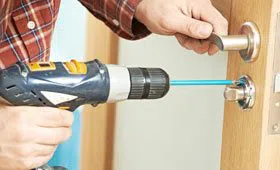 Indianapolis Advantage Locksmith Indianapolis, IN 317-350-6005 - 10-Commercial-lockouts