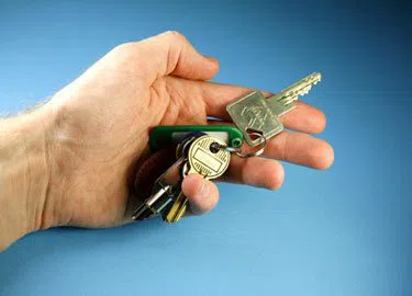 Indianapolis Advantage Locksmith Indianapolis, IN 317-350-6005 - 3-Locksmith-26-key-service